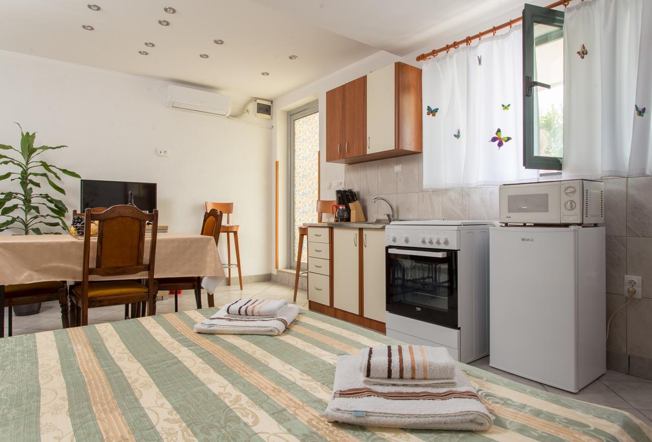 Apartment Panorama Cattaro Esterno foto